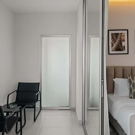 Apartament Phaedrus Living: Seaside Residences 03